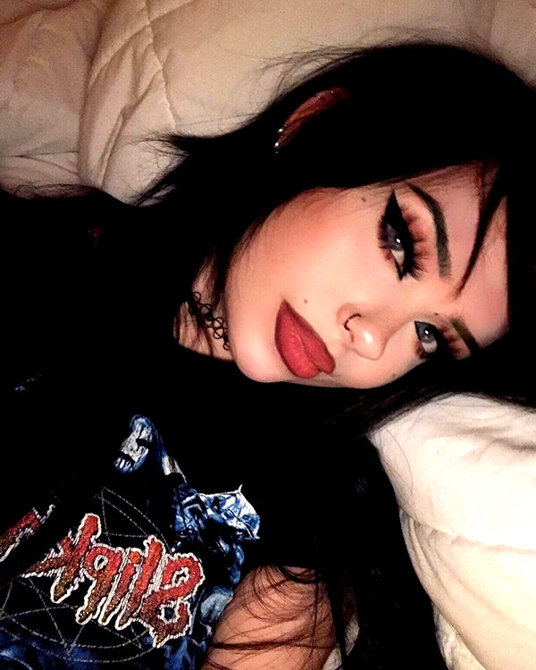 e1or4 instagram image archive image