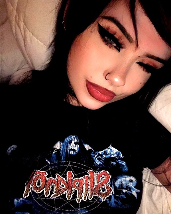 e1or4 instagram image archive image