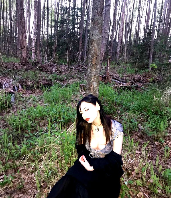 e1or4 instagram image archive image