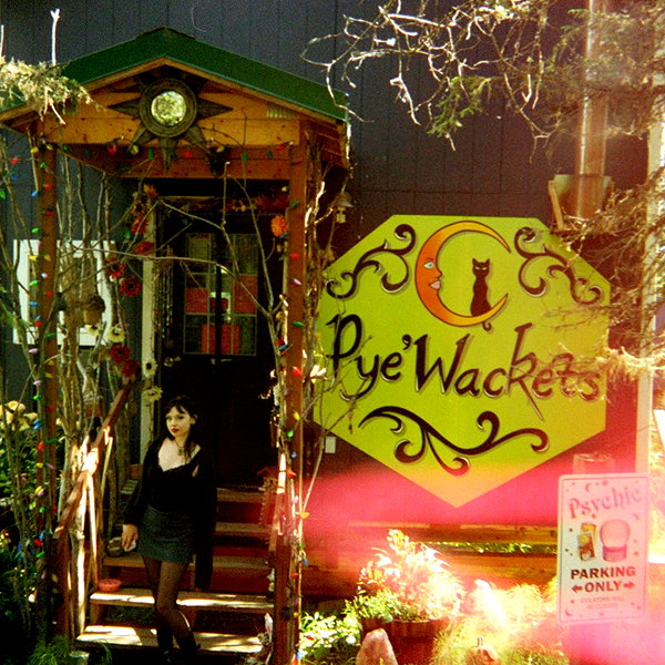 e1or4 instagram image archive image