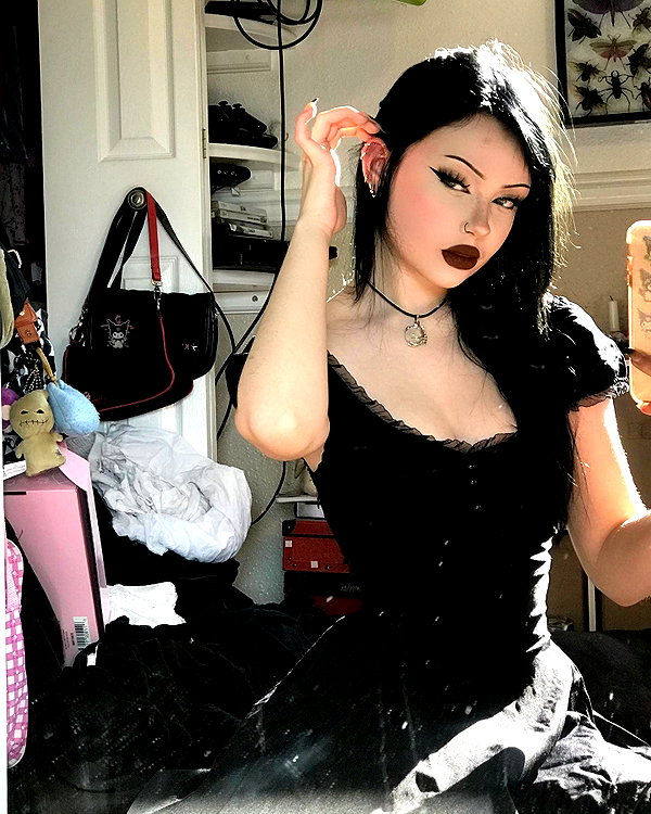 e1or4 instagram image archive image