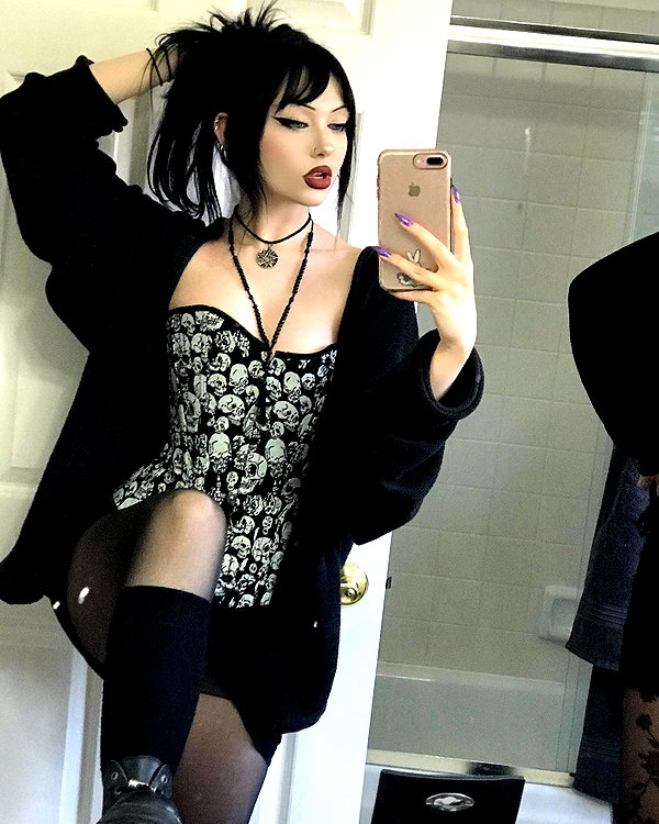 e1or4 instagram image archive image