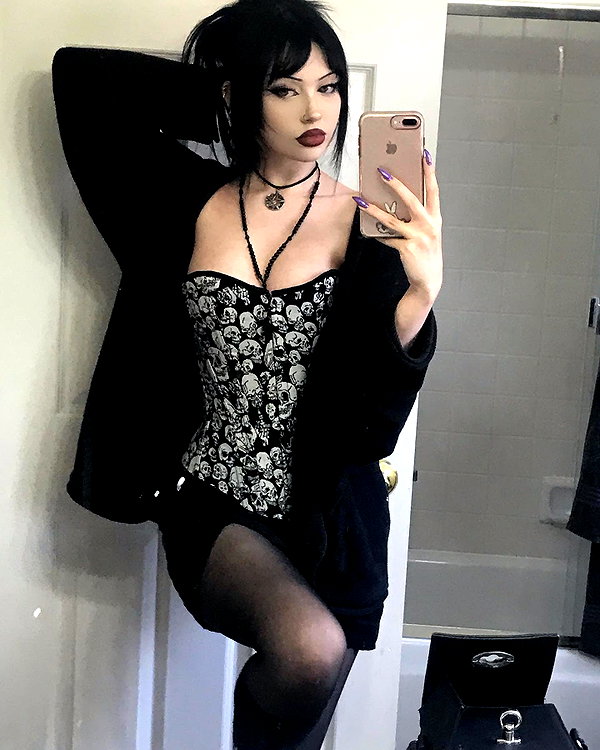 e1or4 instagram image archive image