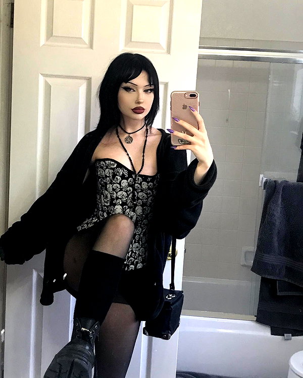 e1or4 instagram image archive image
