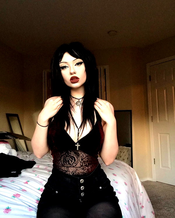 e1or4 instagram image archive image