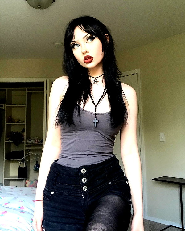 e1or4 instagram image archive image