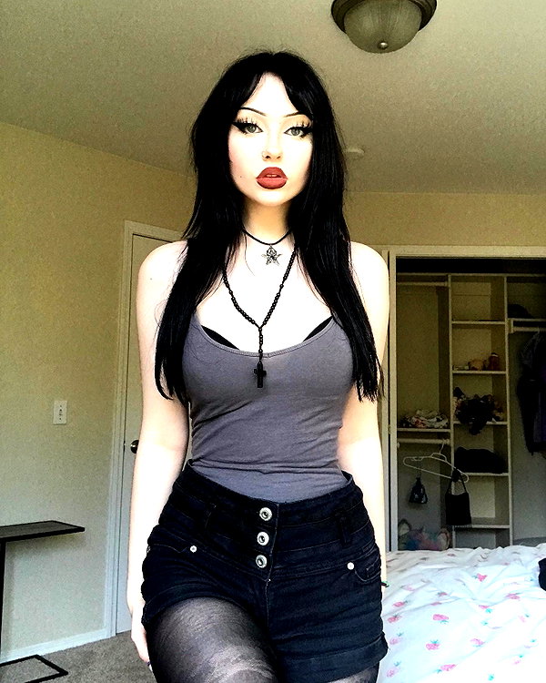 e1or4 instagram image archive image