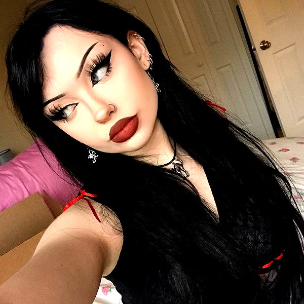 e1or4 instagram image archive image