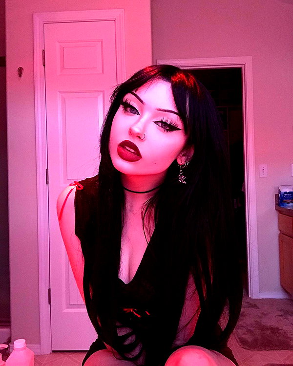 e1or4 instagram image archive image