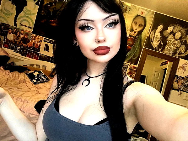 e1or4 instagram image archive image