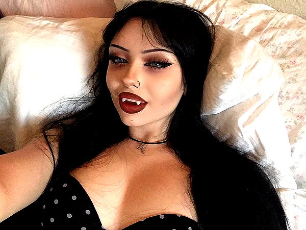 e1or4 instagram image archive image