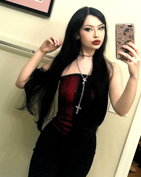 e1or4 instagram image archive image