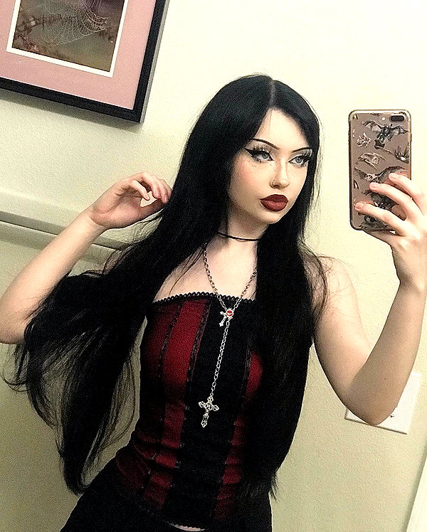 e1or4 instagram image archive image