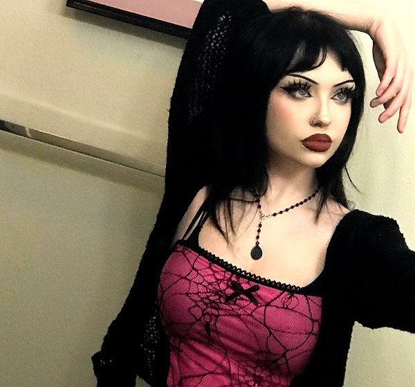 e1or4 instagram image archive image