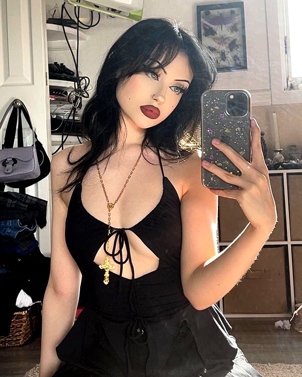 e1or4 instagram image archive image