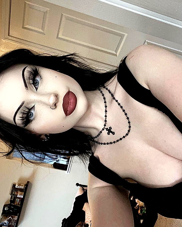 e1or4 instagram image archive image