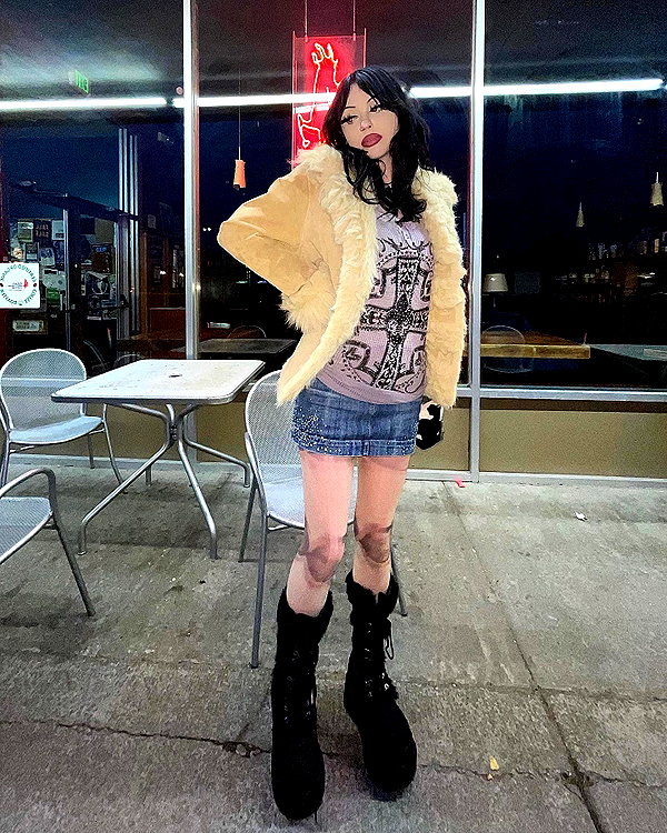 e1or4 instagram image archive image