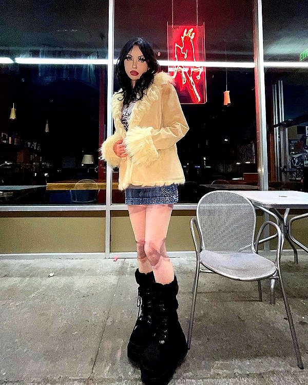 e1or4 instagram image archive image