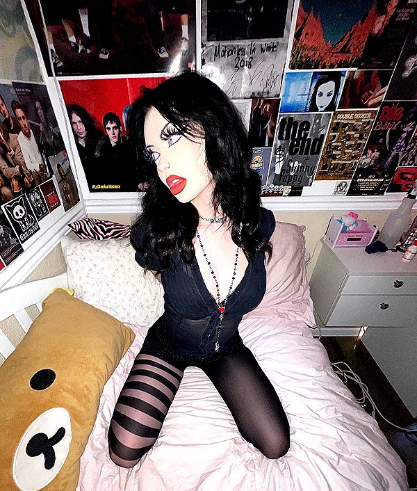 e1or4 instagram image archive image