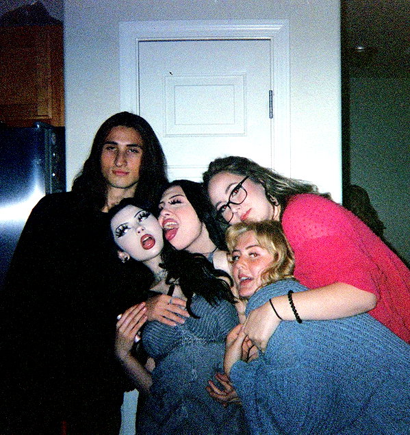 e1or4 instagram image archive image