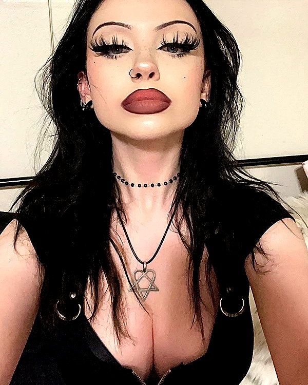 e1or4 instagram image archive image