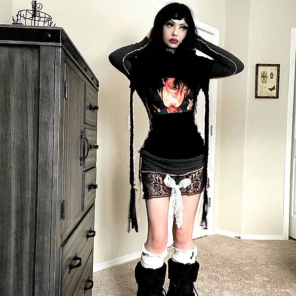 e1or4 instagram image archive image