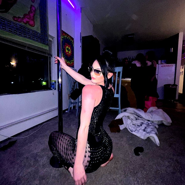 e1or4 instagram image archive image