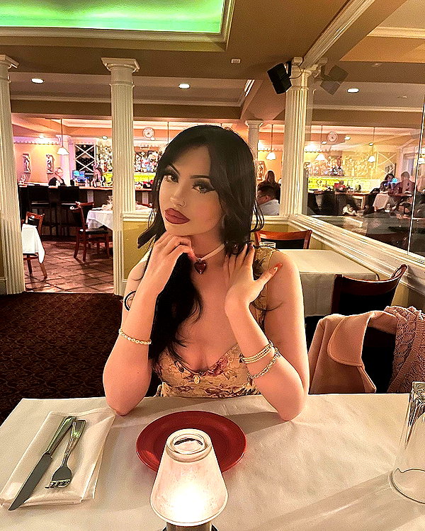 e1or4 instagram image archive image