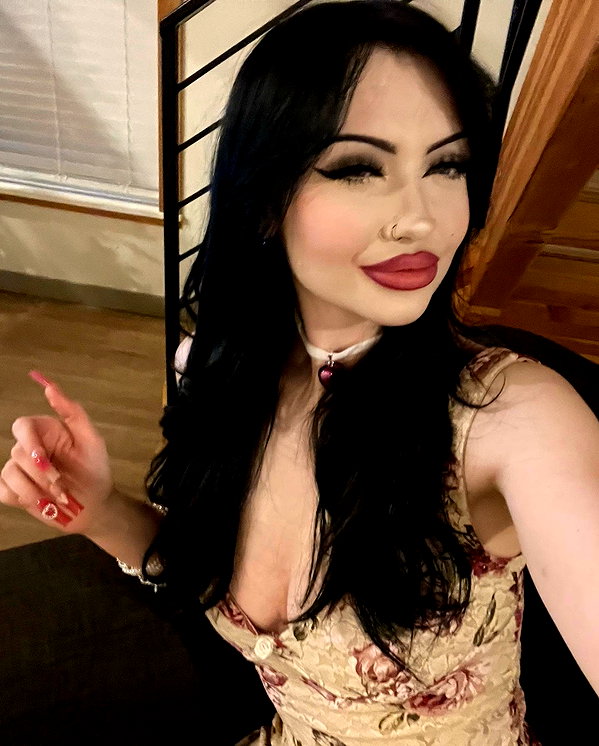 e1or4 instagram image archive image