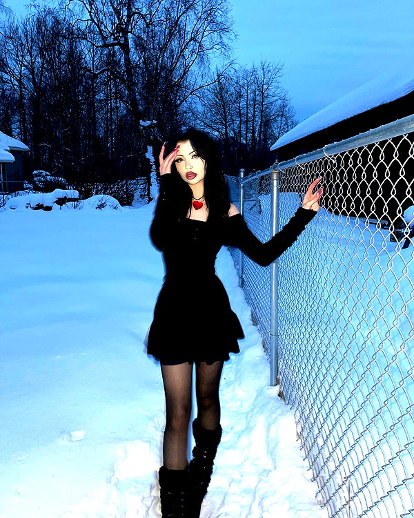e1or4 instagram image archive image
