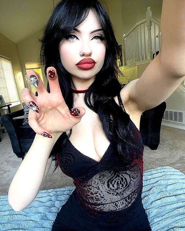 e1or4 instagram image archive image