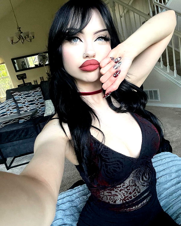 e1or4 instagram image archive image