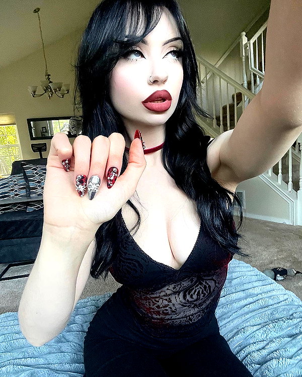 e1or4 instagram image archive image