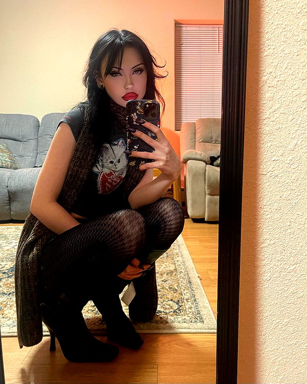 e1or4 instagram image archive image