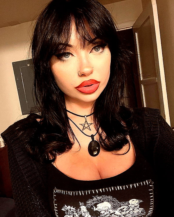 e1or4 instagram image archive image