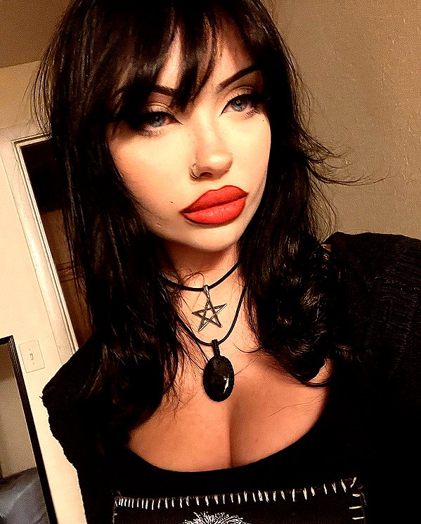 e1or4 instagram image archive image