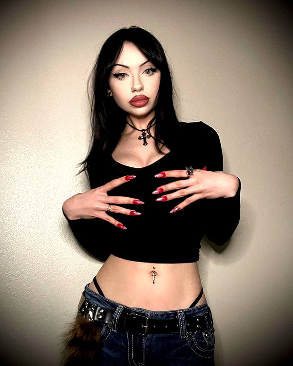 e1or4 instagram image archive image