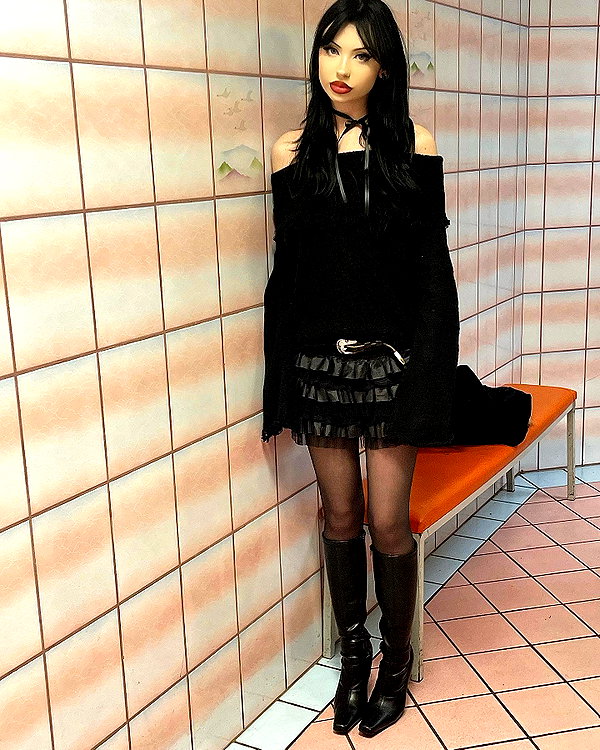 e1or4 instagram image archive image