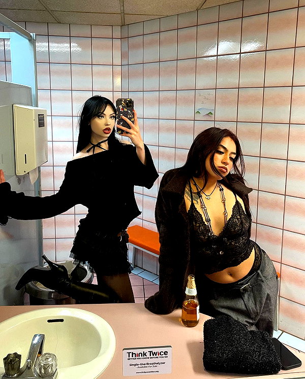 e1or4 instagram image archive image