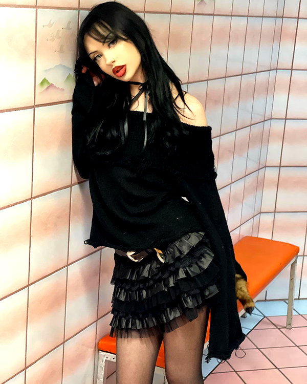 e1or4 instagram image archive image