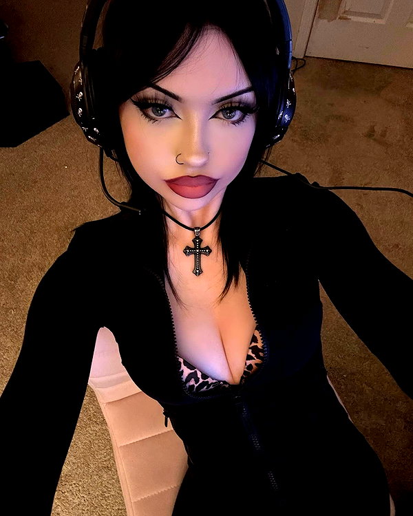 e1or4 instagram image archive image
