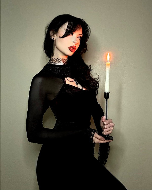 e1or4 instagram image archive image