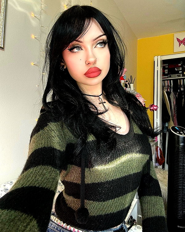 e1or4 instagram image archive image