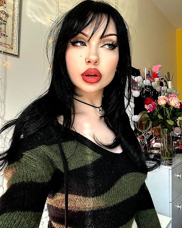 e1or4 instagram image archive image