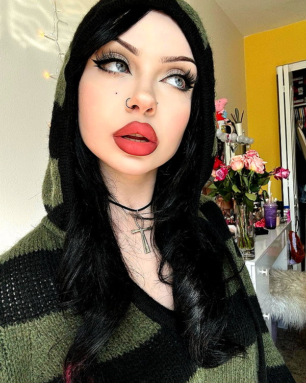 e1or4 instagram image archive image