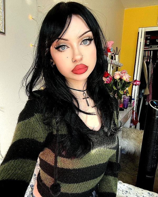 e1or4 instagram image archive image