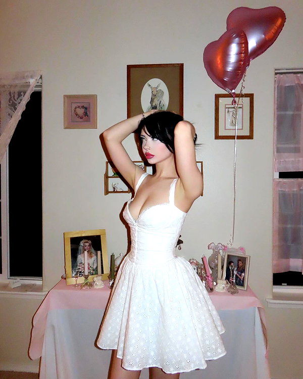 e1or4 instagram image archive image