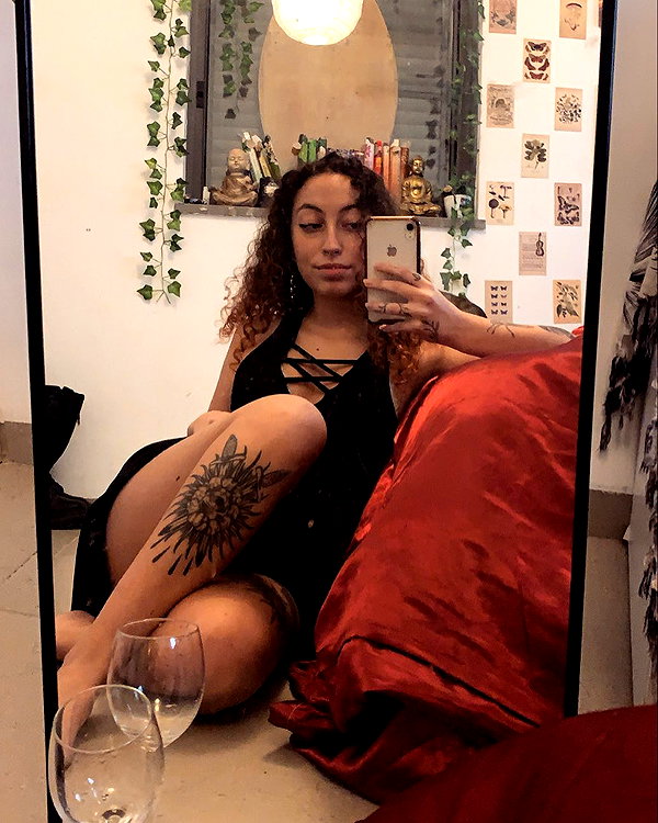 edin.karyn instagram image archive image