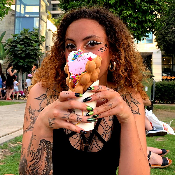 edin.karyn instagram image archive image
