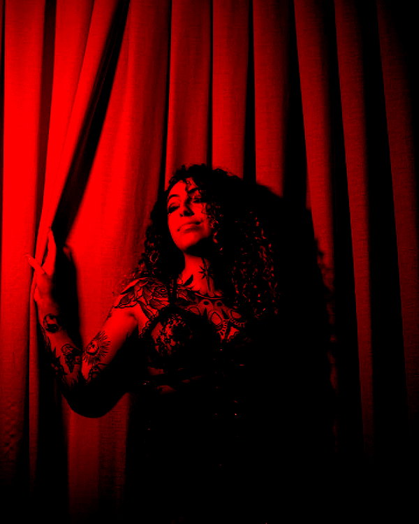 edin.karyn instagram image archive image